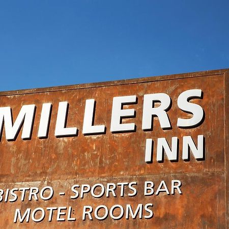 Nightcap At Millers Inn Altona Luaran gambar